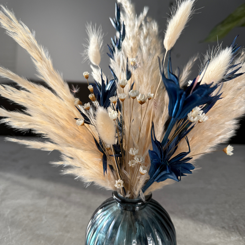 Lexi Dried Flower Arrangement In Navy, Cream & White