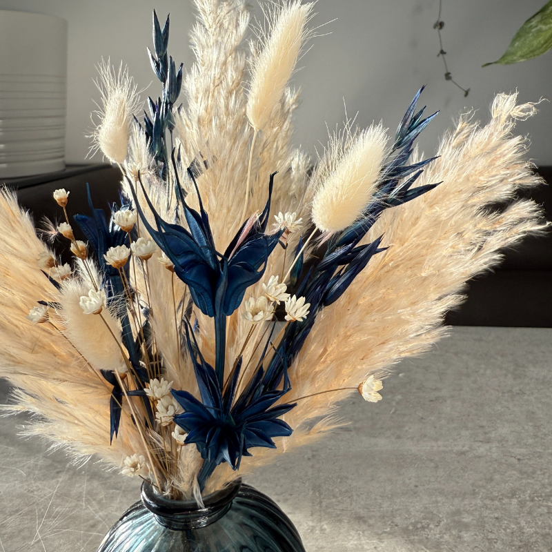 Lexi Dried Flower Arrangement In Navy, Cream & White