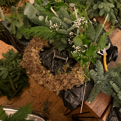 Christmas Wreath Workshop | Friday 5th December 2025, 7–9pm
