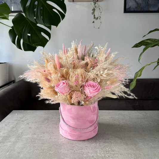 Anne Dried Flower Hat Box In Pink & Cream