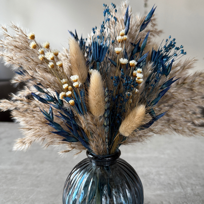 Latisha Dried Flower Arrangement In Natural & Navy