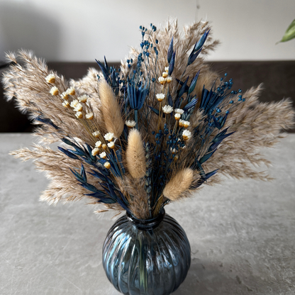 Latisha Dried Flower Arrangement In Natural & Navy