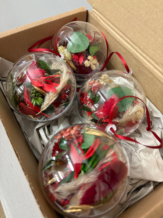 Dried Flower Baubles