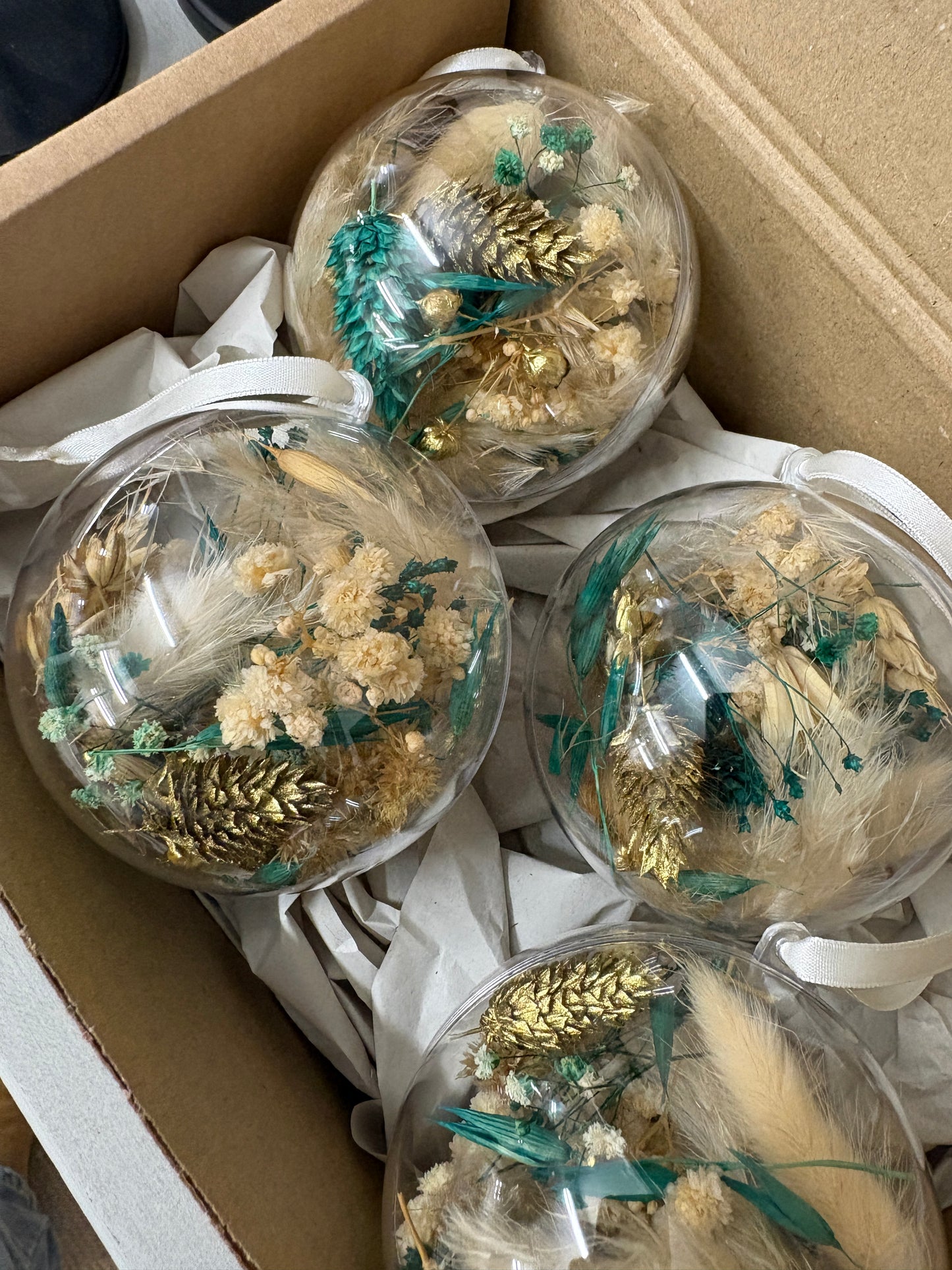 Dried Flower Baubles